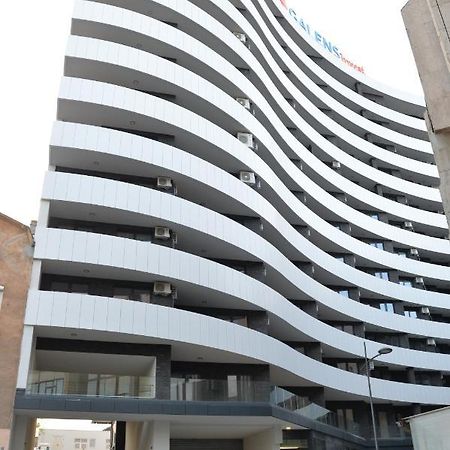Pupin Palata Business Apartman B5 Novi Sad Eksteriør billede