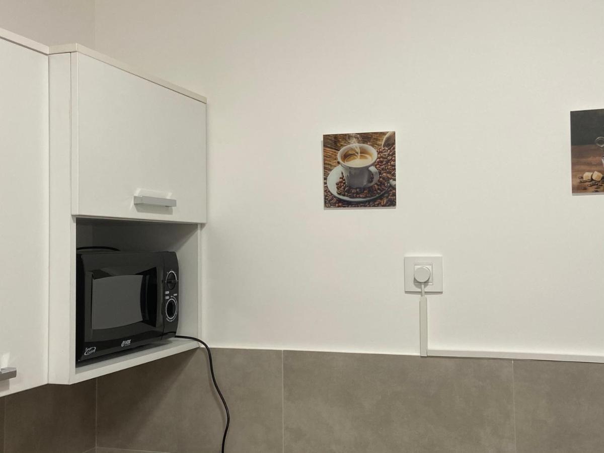 Pupin Palata Business Apartman B5 Novi Sad Eksteriør billede